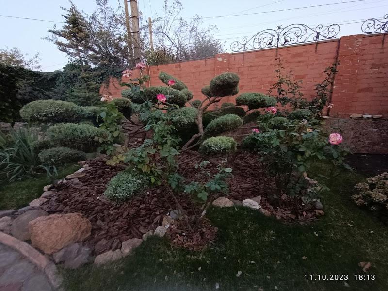Apartment приватний будинок з каміном, у центрі міста , вул стрєльцова, 21 *