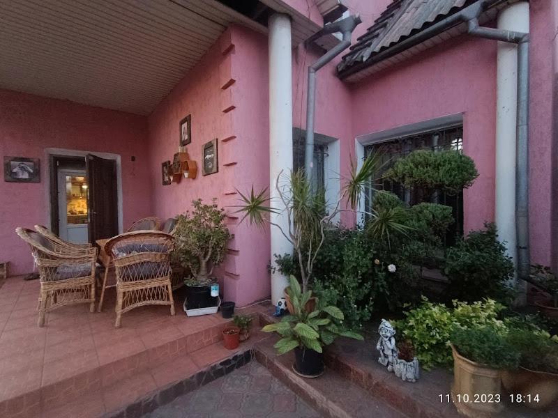 Apartment приватний будинок з каміном, у центрі міста , вул стрєльцова, 21 *